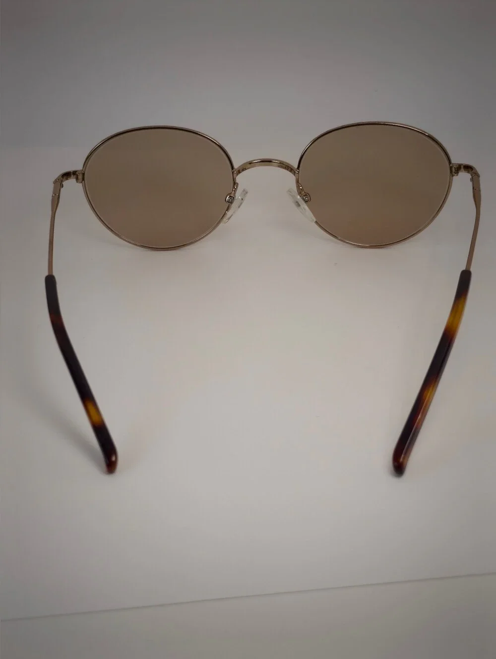 Film. Classic Round Women's Gold Eyewear.